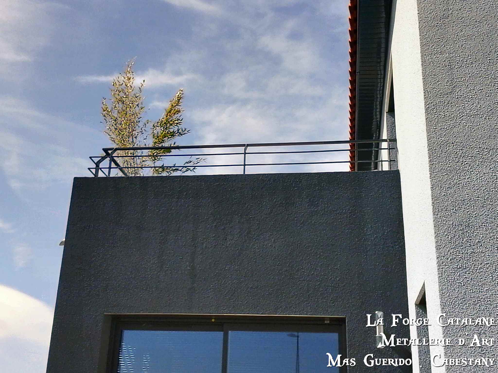 rehausse de garde corps main courante deporte vers avant norme forge catalane 4.jpg